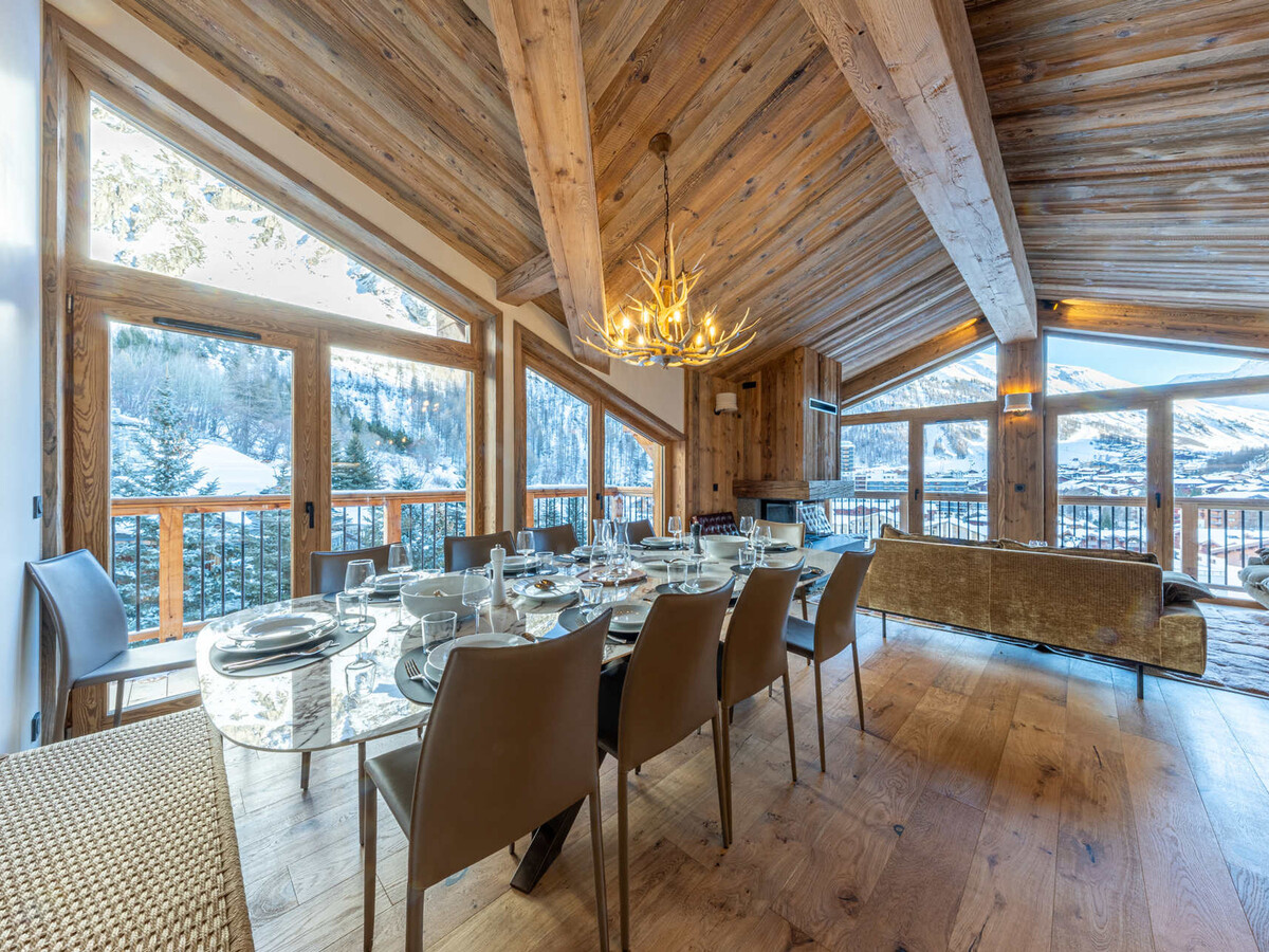 Appartement 6 chambres Val-d'Isère, hammam et vue montagnes - Photo 2