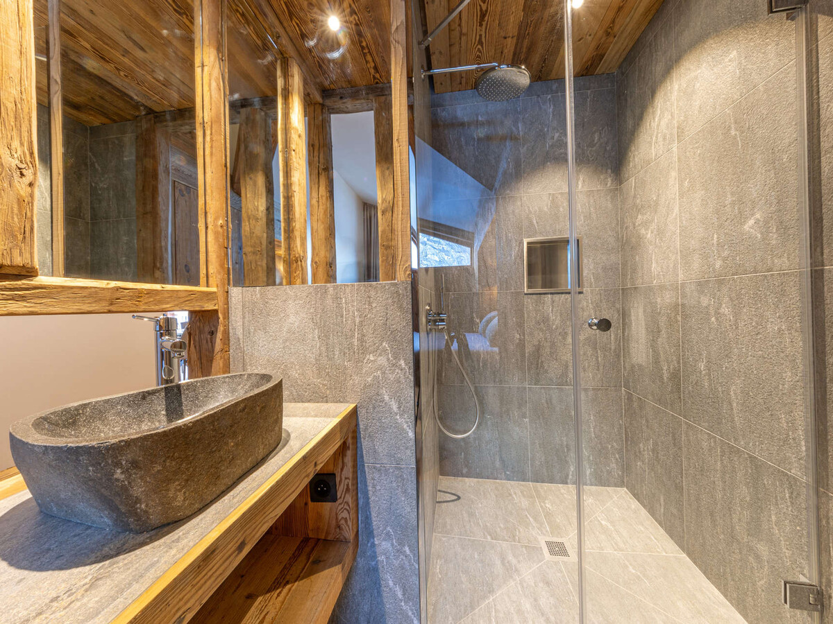 Appartement 6 chambres Val-d'Isère, hammam et vue montagnes - Photo 14