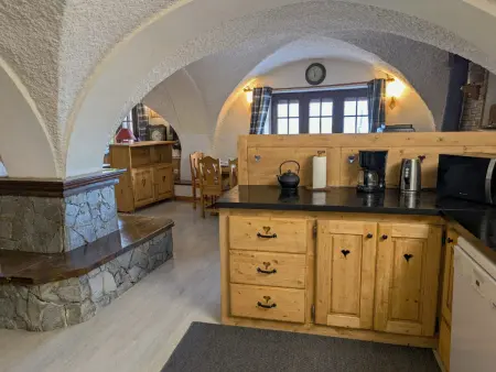 Appartement atypique 96m² cheminée, parking à La Plagne Montalbert : photo 6