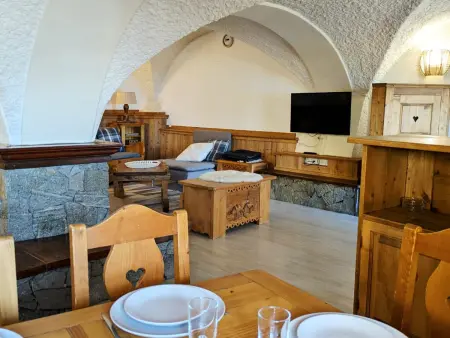 Appartement atypique 96m² cheminée, parking à La Plagne Montalbert : photo 9