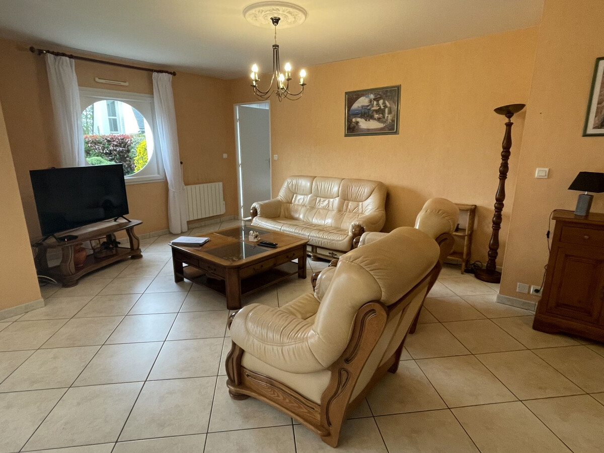 T3 rez-de-jardin avec terrasse à Arzon, proche port - Photo 8