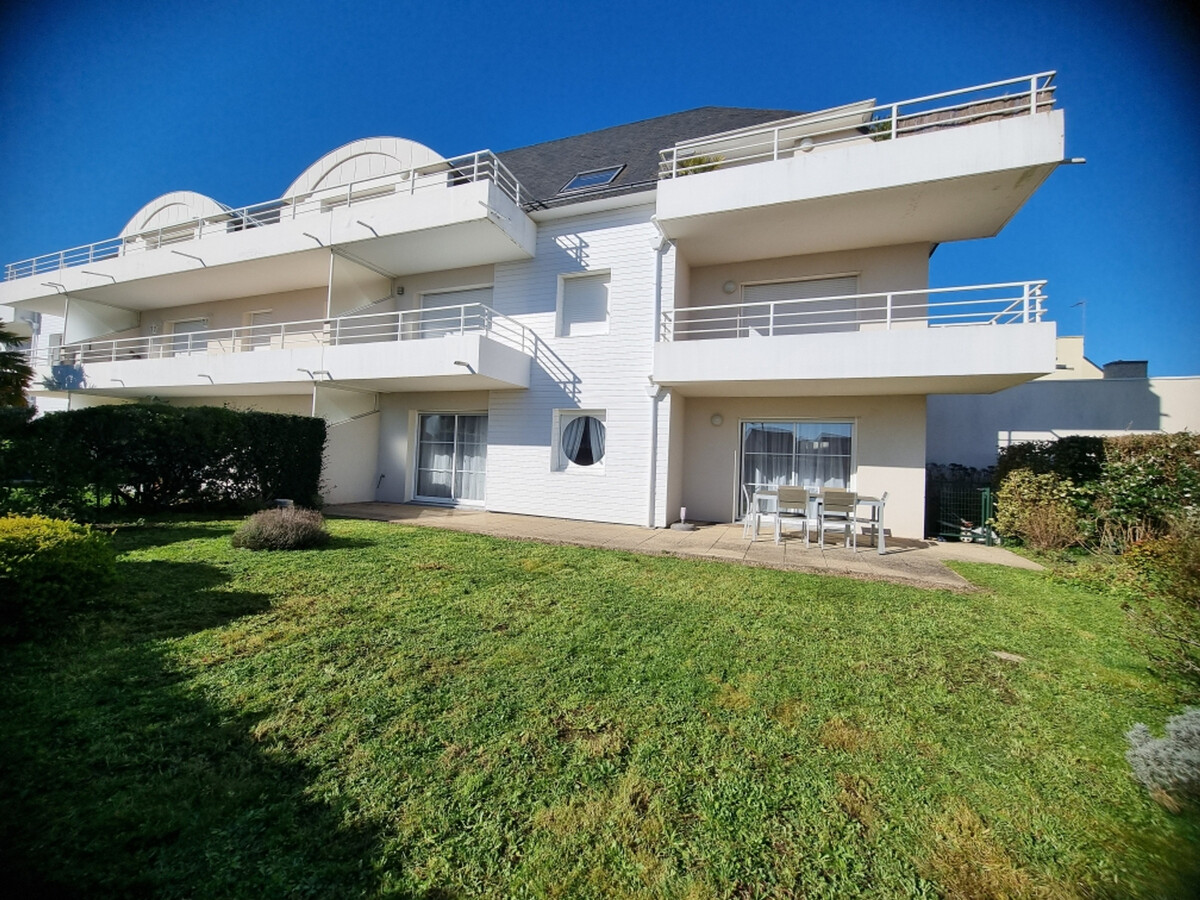 T3 rez-de-jardin avec terrasse à Arzon, proche port - Photo 18