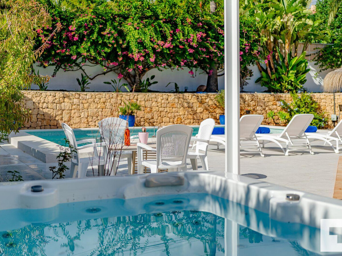 Villa 3 chambres avec piscine et jacuzzi à Calpe - Photo 6