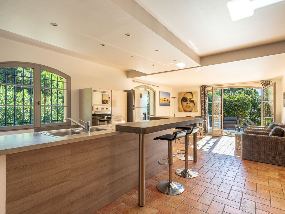 Villa du Canadel – Maison 4 ch, piscine, vue mer - Photo 7