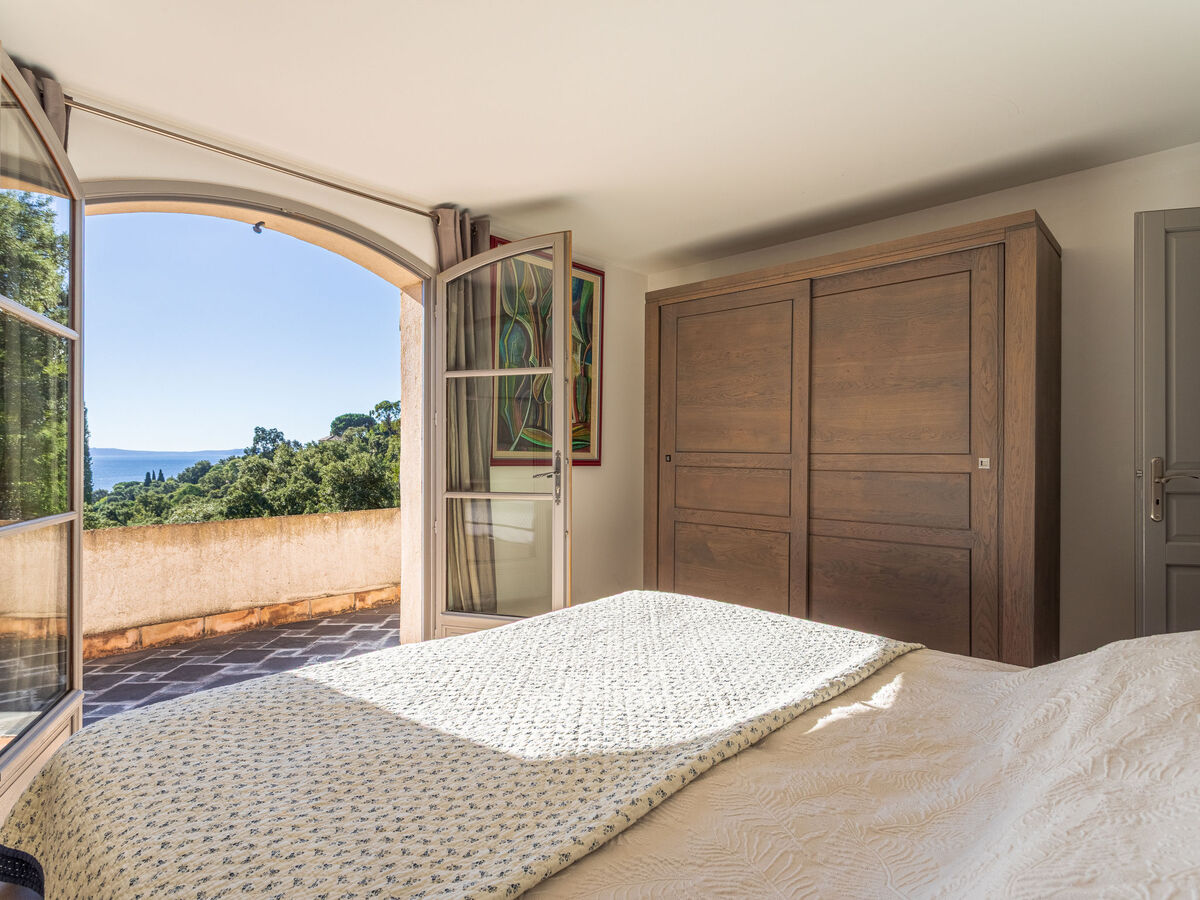 Villa du Canadel – Maison 4 ch, piscine, vue mer - Photo 10