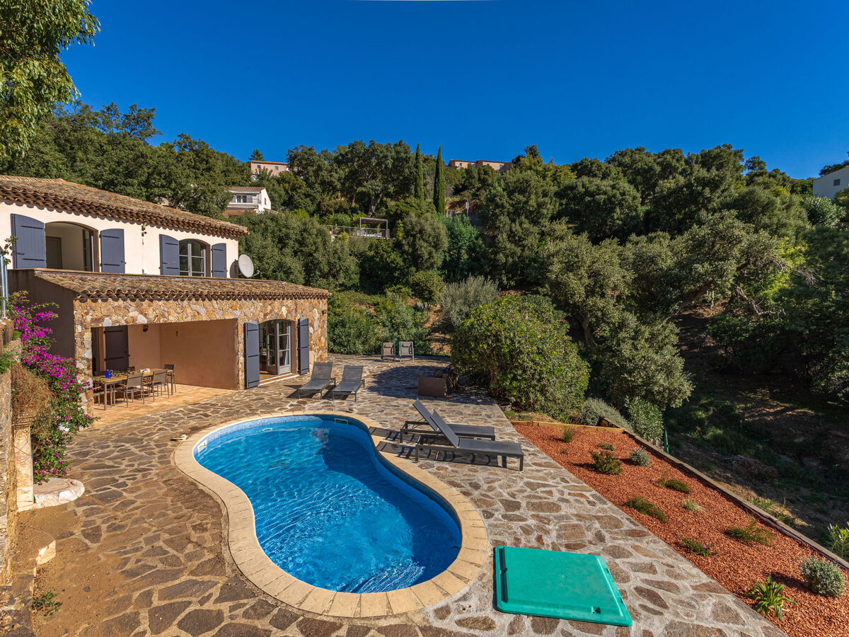 Villa du Canadel – Maison 4 ch, piscine, vue mer - Photo 21