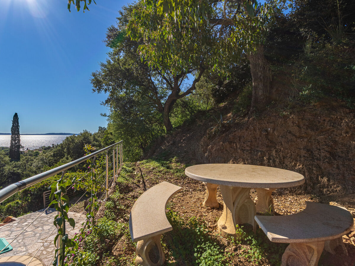 Villa du Canadel – Maison 4 ch, piscine, vue mer - Photo 25