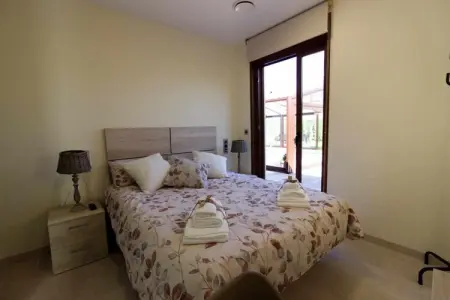 Casa rural La Costana de Barbadillo, piscine intérieure : photo 5