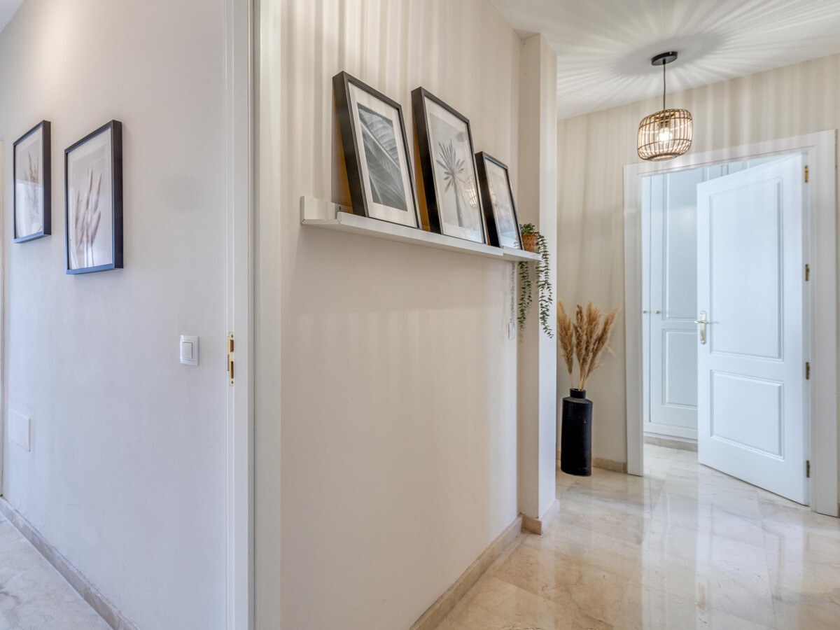 Appartement 3 chambres Estepona, jardin et piscine - Photo 25