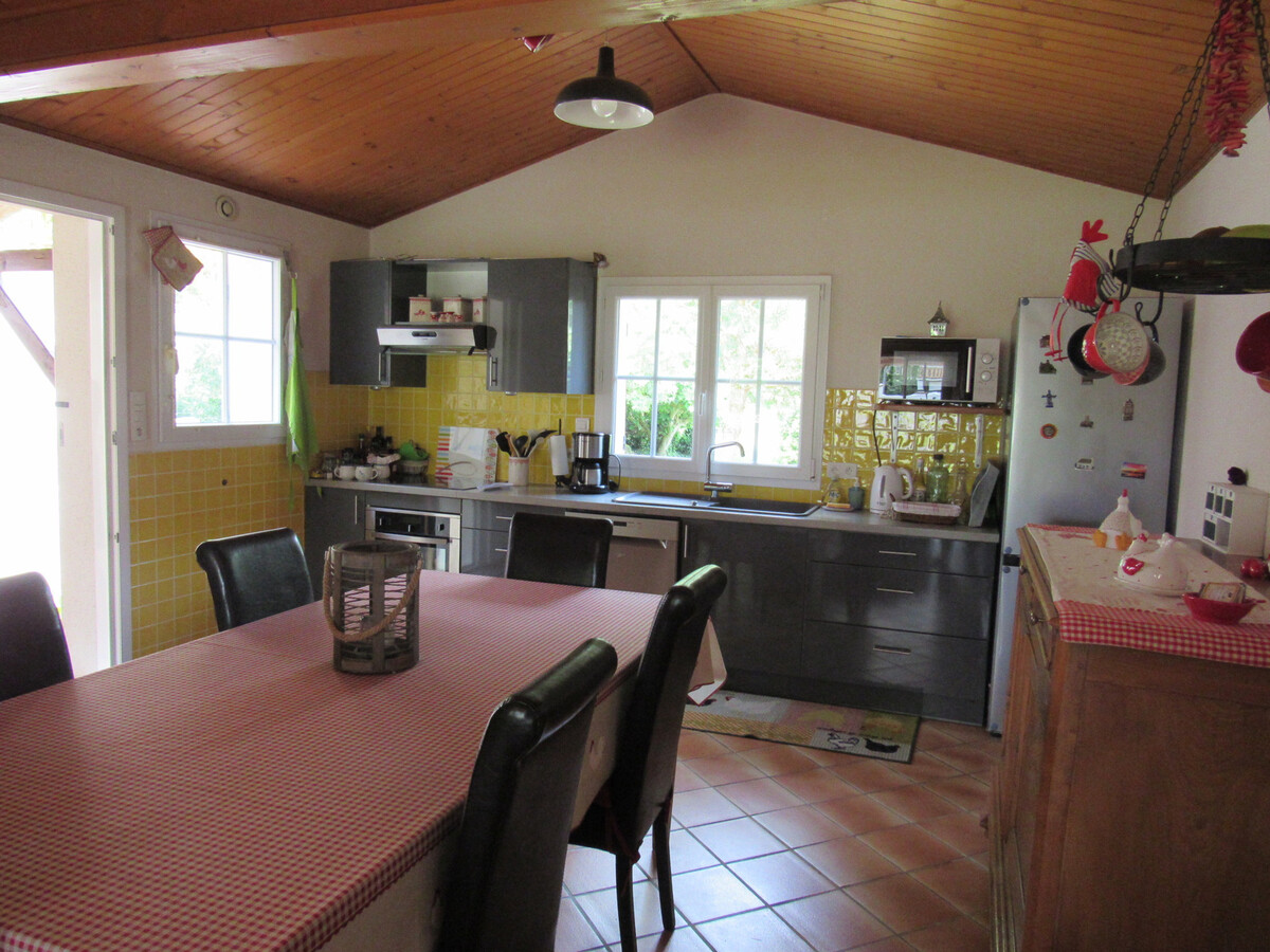 Maison familiale avec jardin, à 1km de la plage - Photo 8