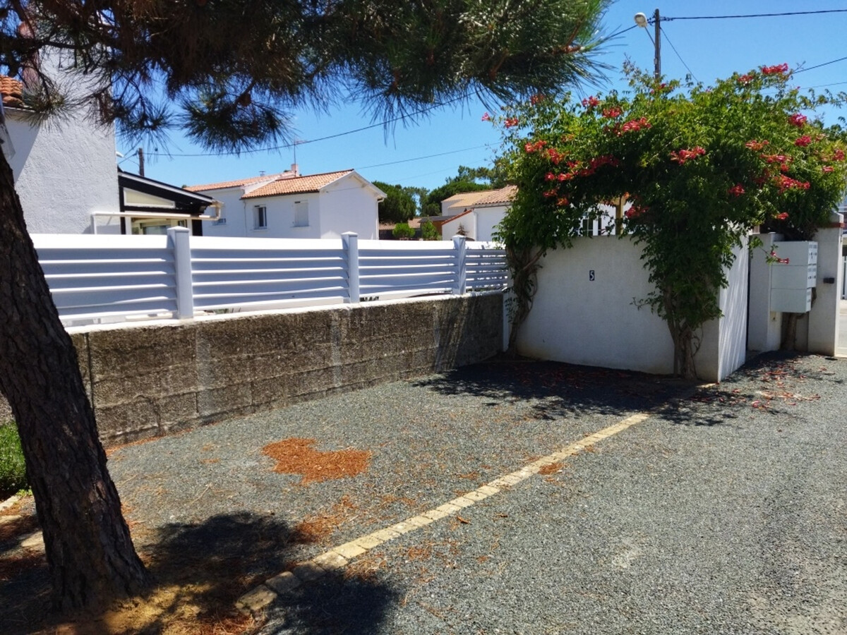 Maison 52m² terrasse équipée, parking privé à La Tranche - Photo 12