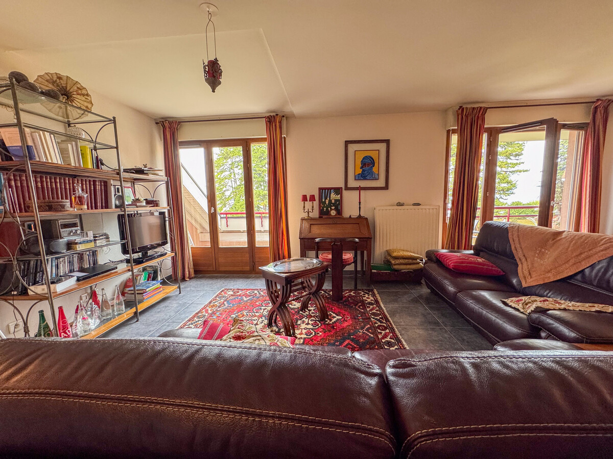 Duplex 85 m² avec accès plage privée et vue lac - Photo 3