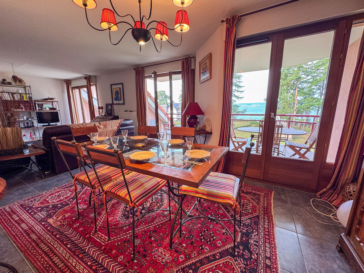 Duplex 85 m² avec accès plage privée et vue lac - Photo 6