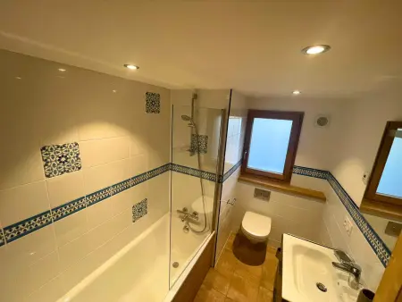 Magnifique chalet 4 chambres aux Gets, vue imprenable - Photo 12