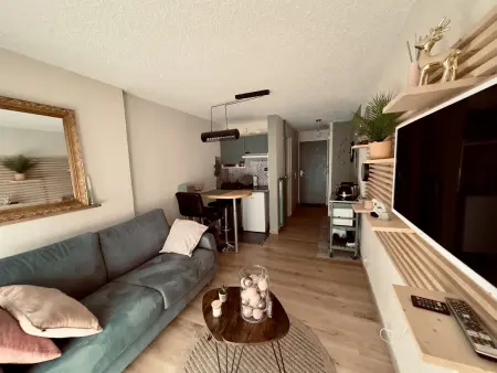 Location appartement à Arâches la Frasse, Studio cosy rénové avec balcon sud - 2 pers.