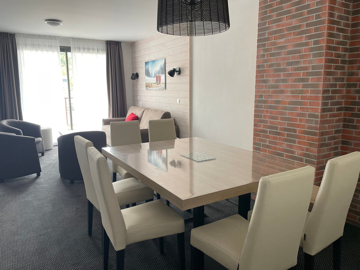 Appart 66m² 8 pers à Gourette, piscine, terrasse vue montagne - Photo 2