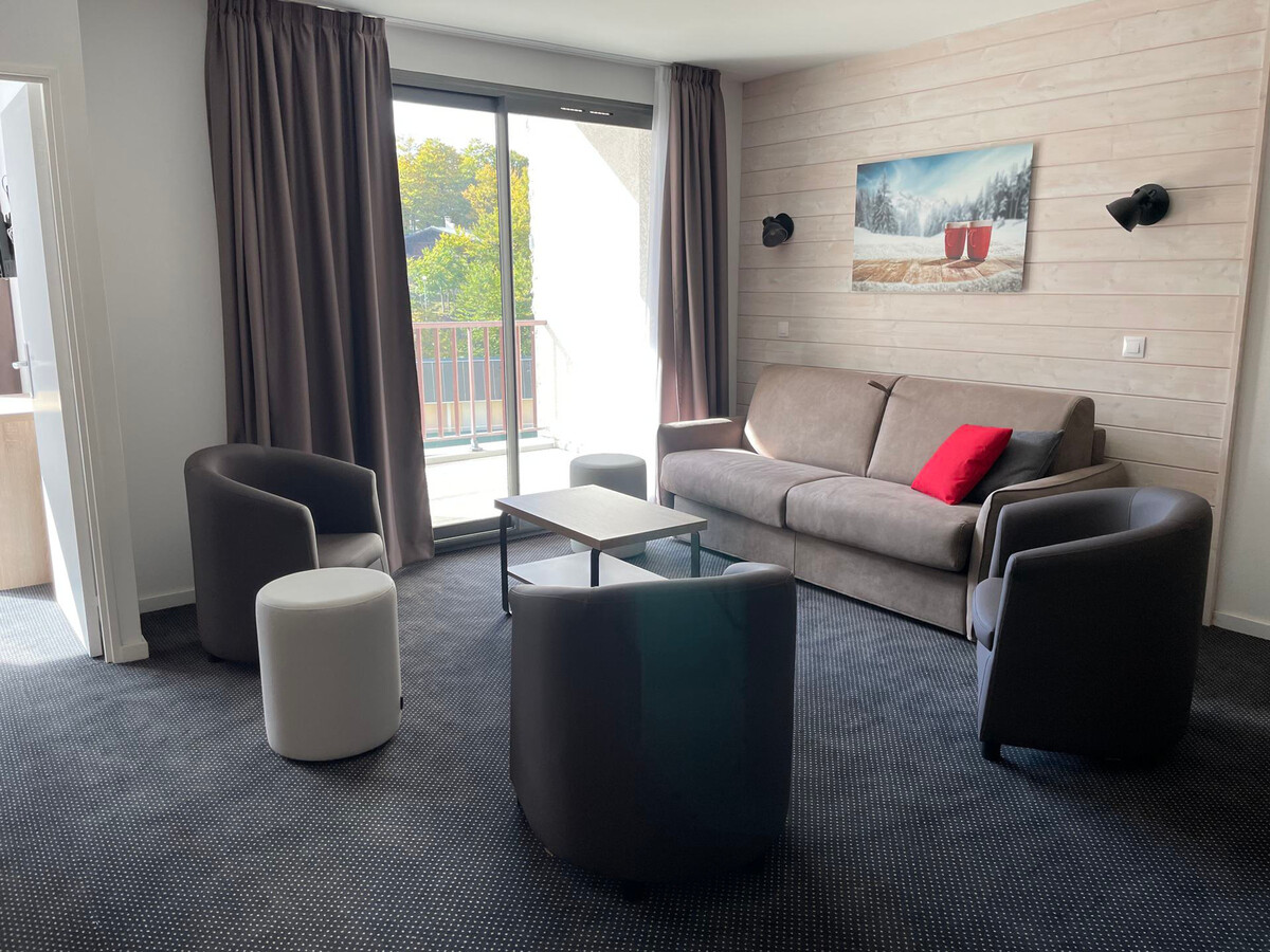 Appart 66m² 8 pers à Gourette, piscine, terrasse vue montagne - Photo 3