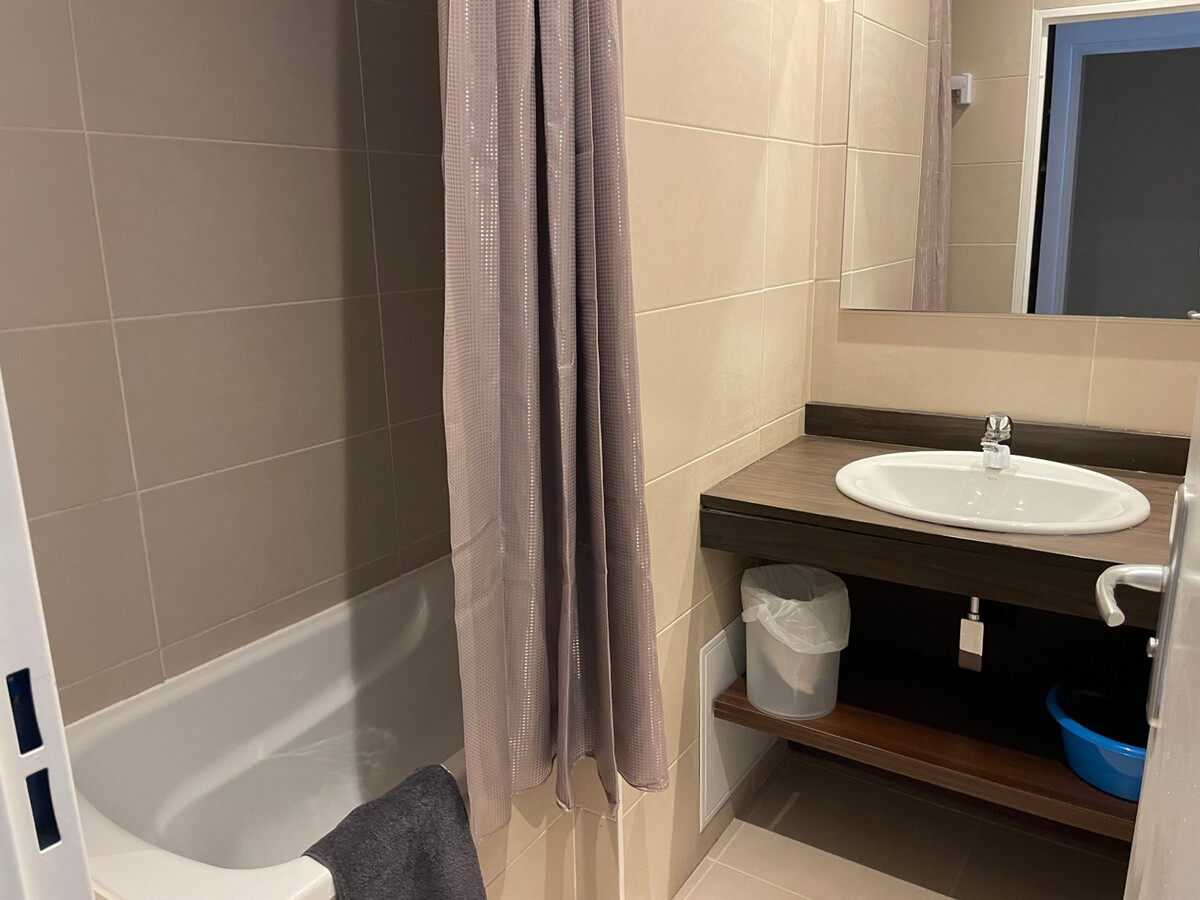 Studio 6 pers. 44m² avec terrasse et vue pistes à Gourette - Photo 10