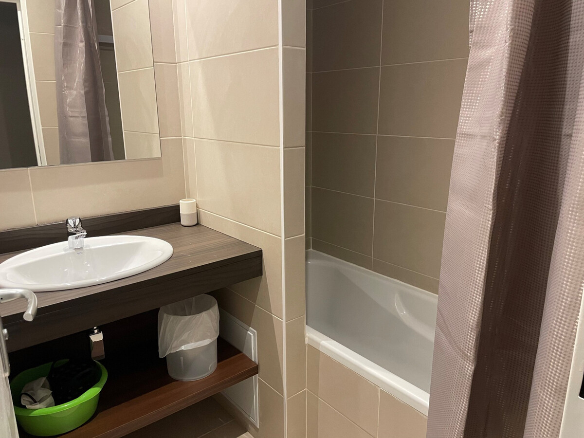 Studio cabine 7 pers avec piscine à Gourette - Photo 11