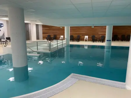 Appartement 8 pers à Gourette avec piscine et terrasse : photo 5