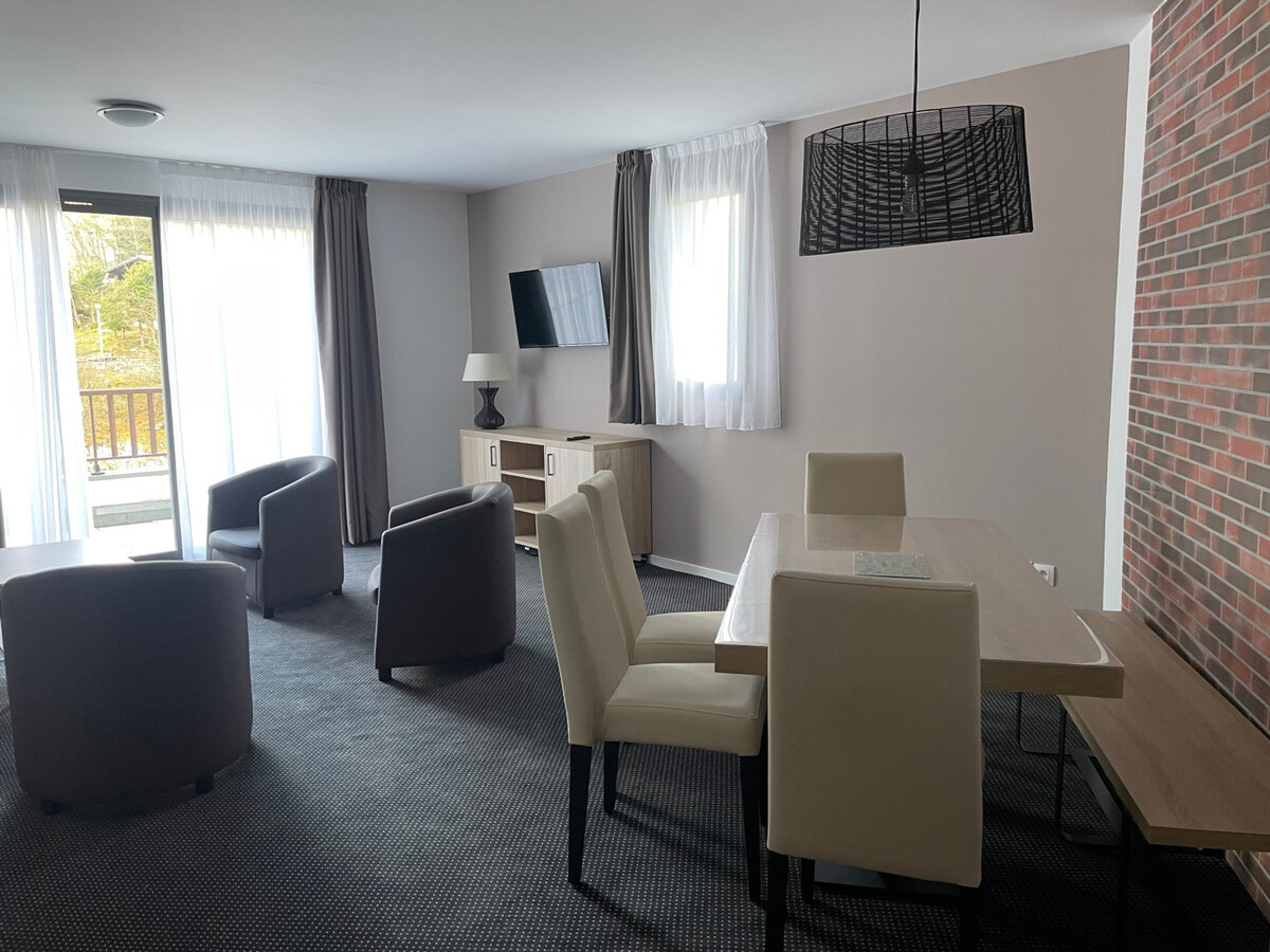 Studio cabine 6 pers à Gourette, piscine, vue pistes - Photo 3