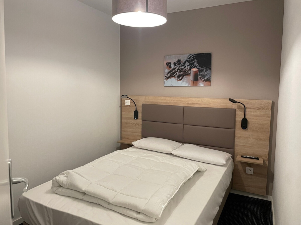 Studio cabine 6 pers à Gourette, piscine, vue pistes - Photo 7
