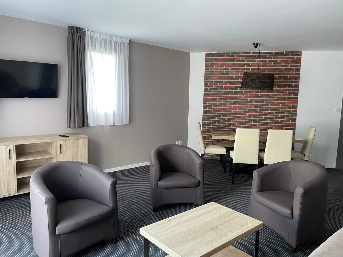 Studio cabine 6 pers à Gourette, piscine, vue pistes - Photo 12