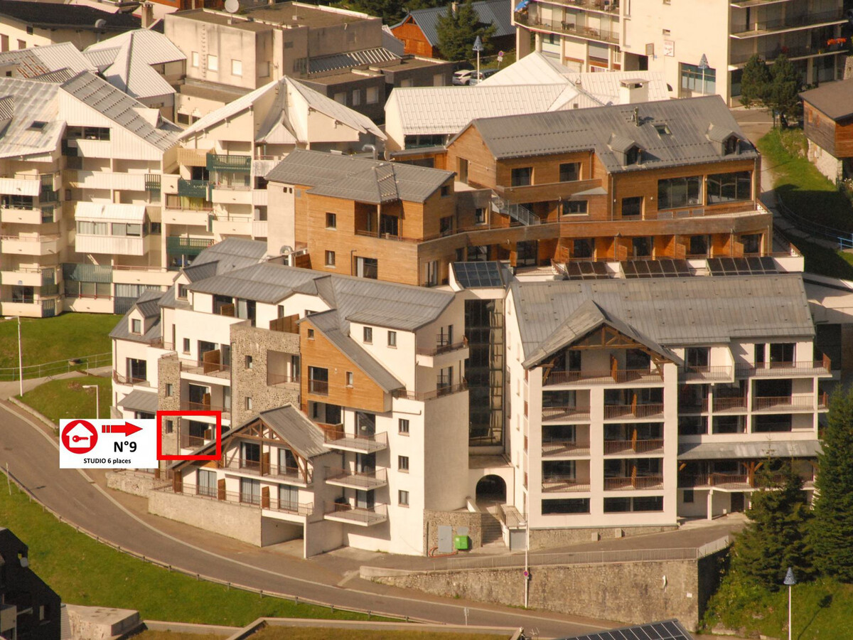 Studio 6 pers Gourette, vue pistes et piscine - Photo 4