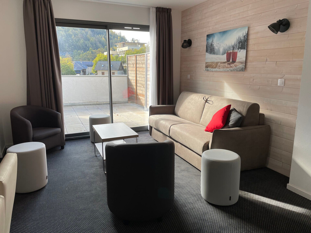 Studio 6 pers Gourette, piscine, terrasse vue montagne - Photo 1