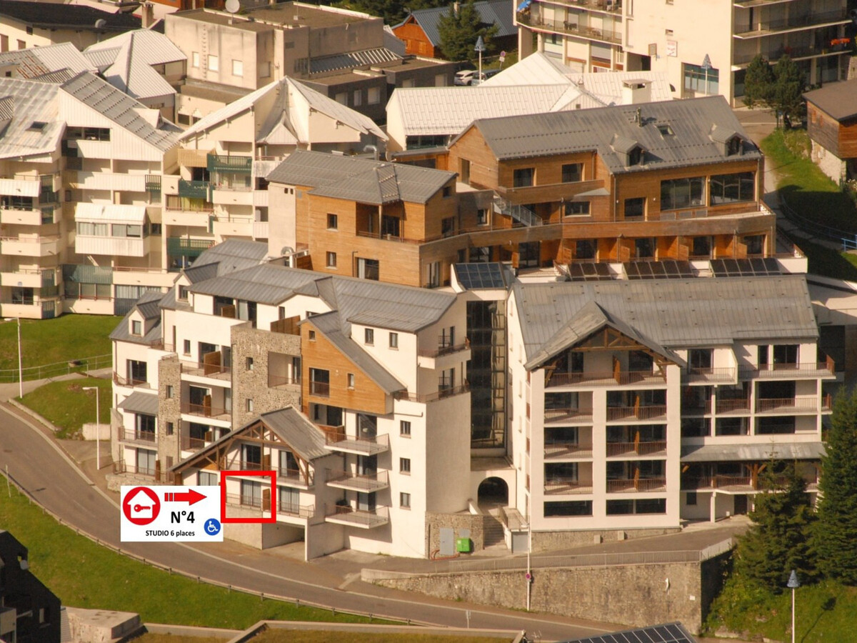 Studio 6 pers avec piscine à Gourette - Photo 4