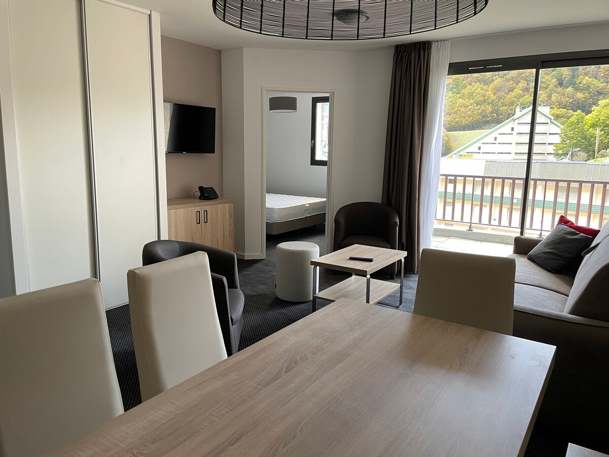Appartement 6 personnes avec piscine à Gourette - Photo 3