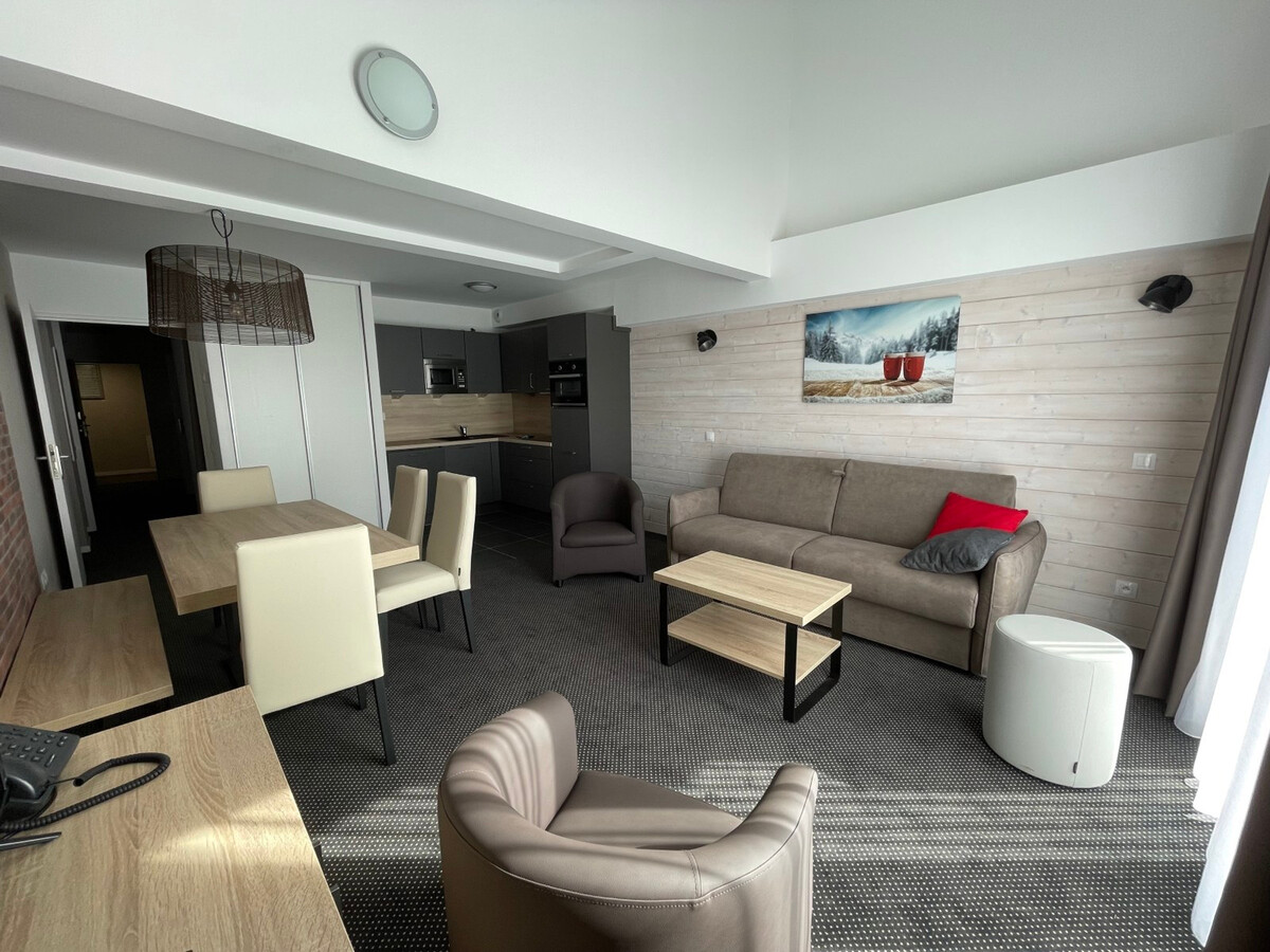 Studio 6 pers Gourette, vue pistes et piscine - Photo 1