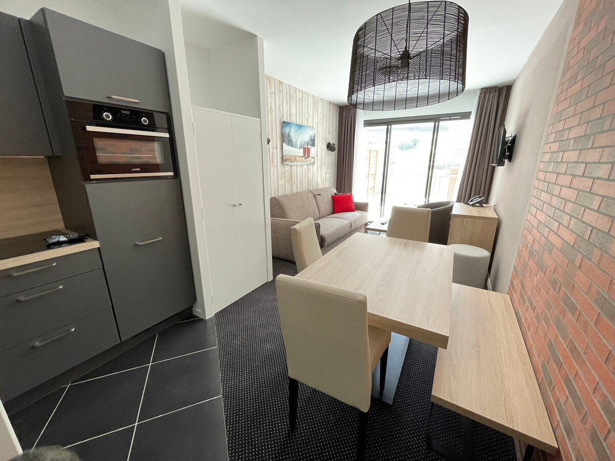 Studio 29 m² Gourette, terrasse vue piste, piscine - Photo 3