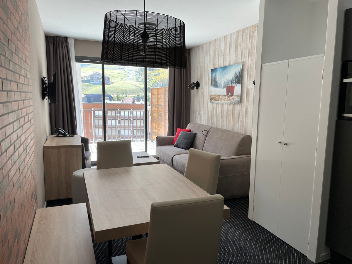 Studio 4 pers avec piscine à Gourette, vue pistes - Photo 2