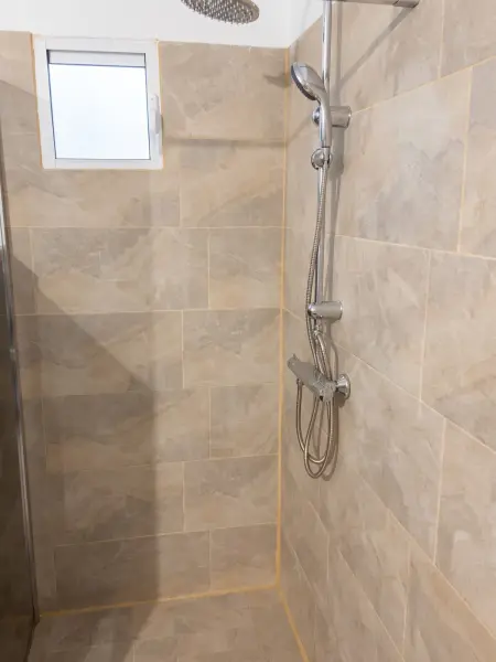 Studio 37 m² avec jardin et stationnement à Le Gosier : photo 8