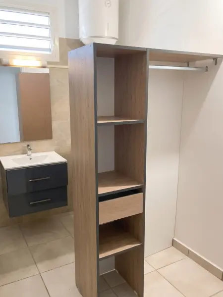 Studio 37 m² avec jardin et stationnement à Le Gosier : photo 10