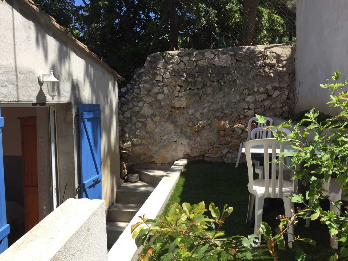 Appartement 21 m² Marseille, terrasse et jardin clôturé - Photo 1