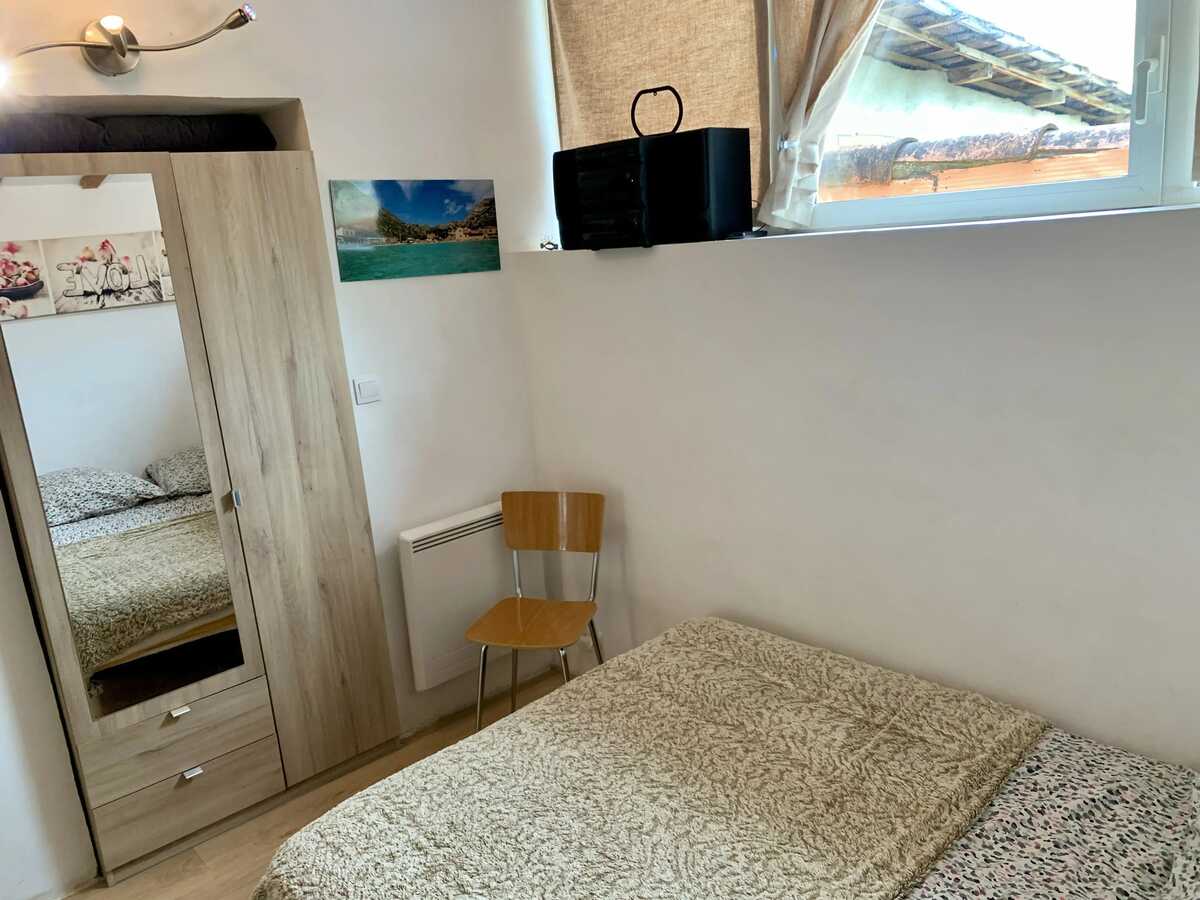 Appartement 21 m² Marseille, terrasse et jardin clôturé - Photo 2
