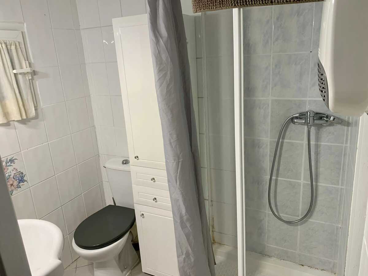 Appartement 21 m² Marseille, terrasse et jardin clôturé - Photo 9