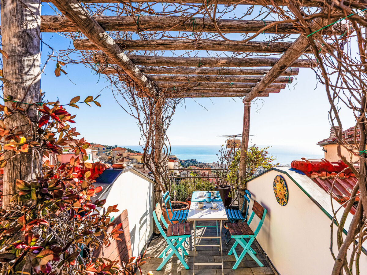 Maison Terrazza con glicine à Alassio, vue mer - Photo 1