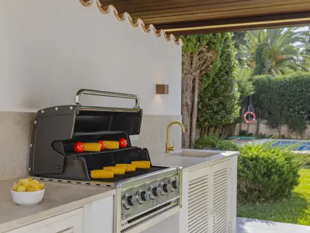 Villa confortable avec piscine privée et climatisation à Alcudia - Photo 4