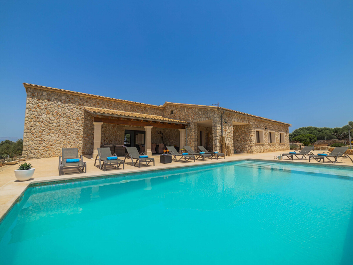 Villa moderne 4 chambres à Ariany, piscine 8x4 m - Photo 4