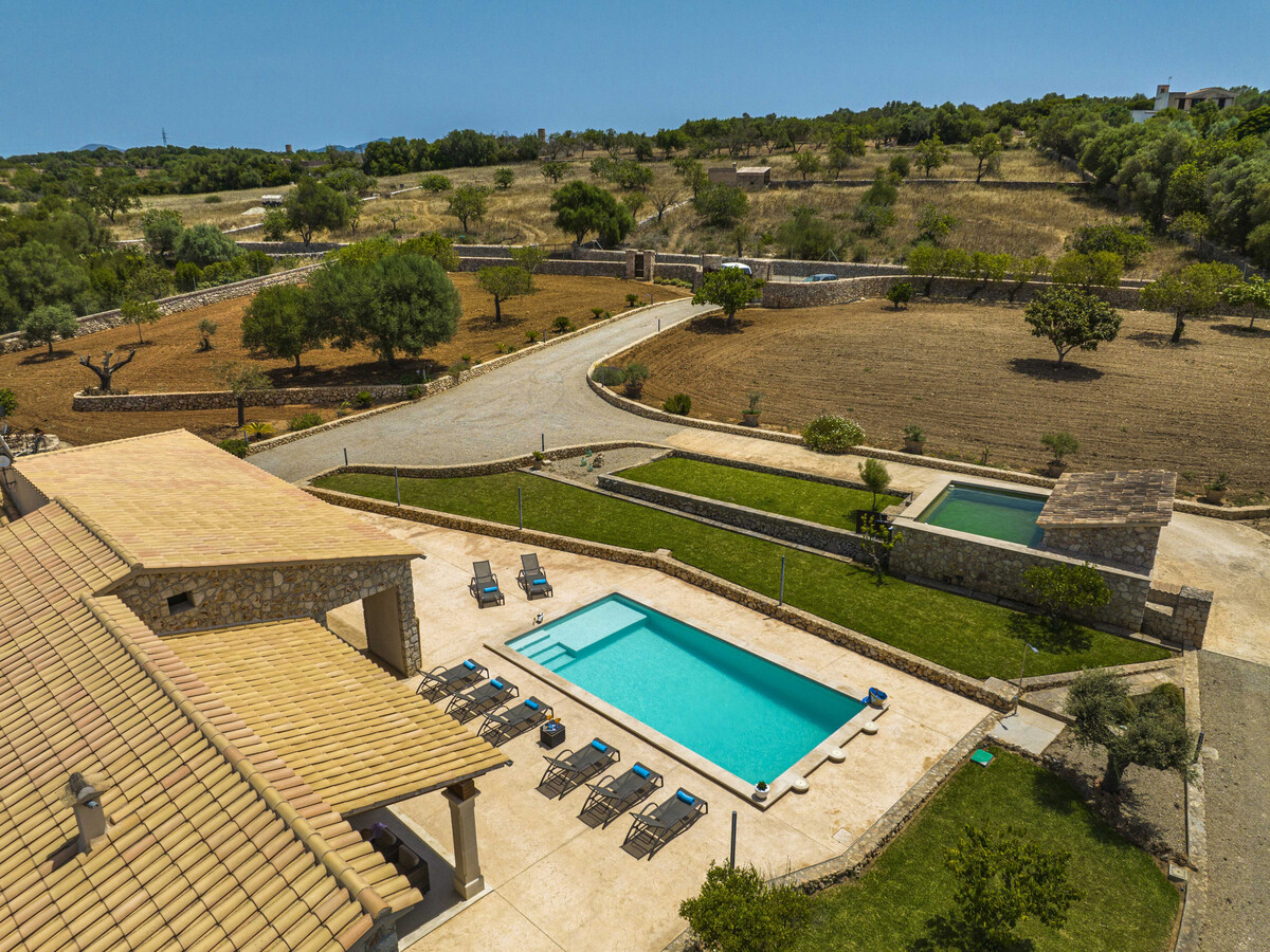Villa moderne 4 chambres à Ariany, piscine 8x4 m - Photo 12