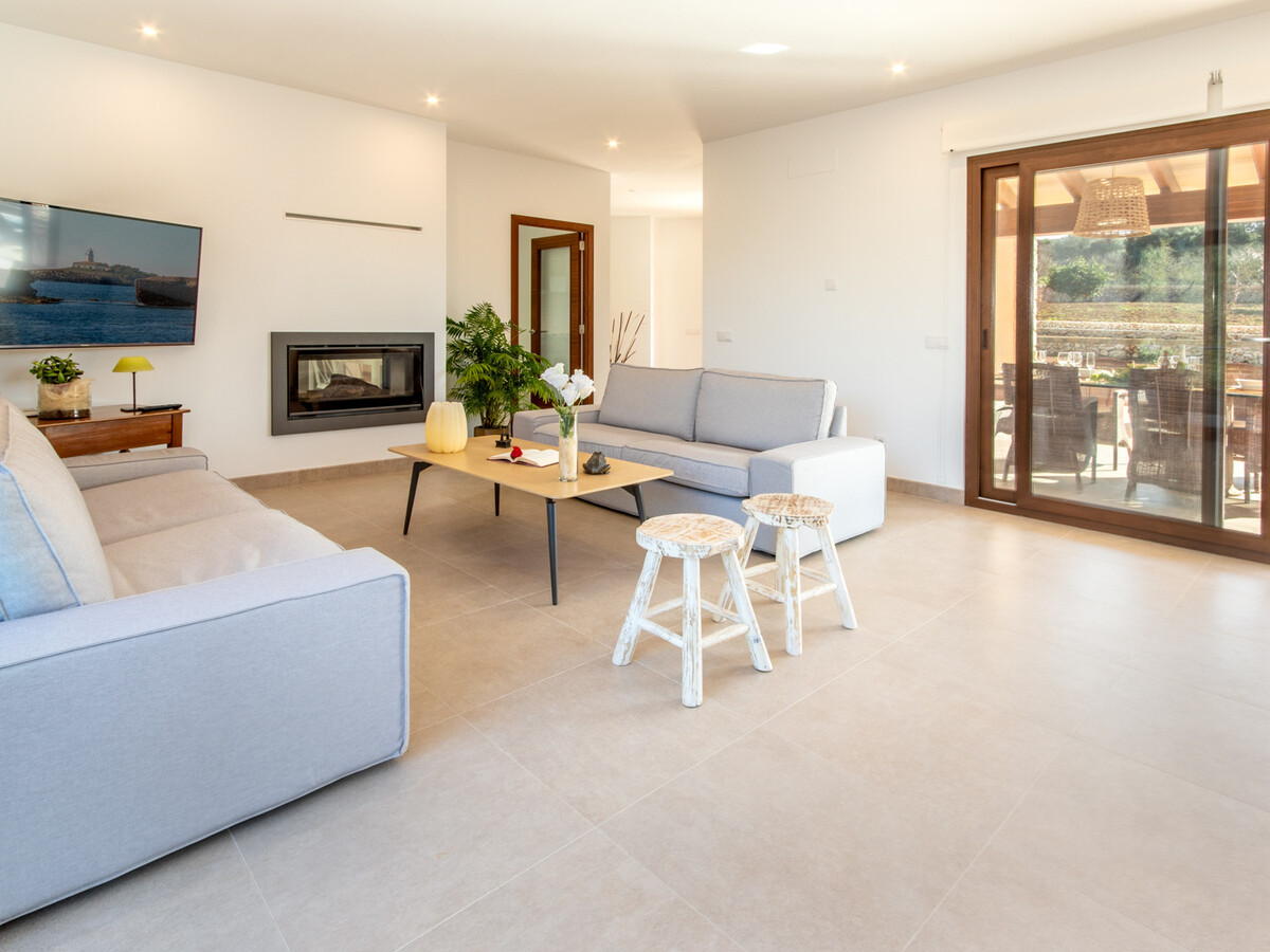 Villa moderne 4 chambres à Ariany, piscine 8x4 m - Photo 13