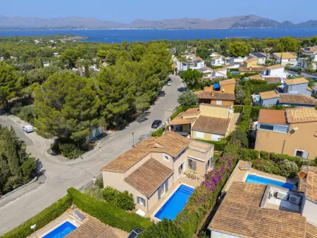 Location villa à Alcúdia, Villa moderne à Alcudia avec piscine privée et WiFi - Capacité 6 personnes
