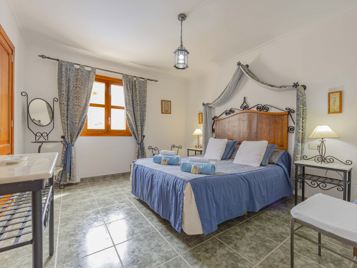 Villa 646 m² Campanet : 4 chambres, piscine 12x6m - Photo 16