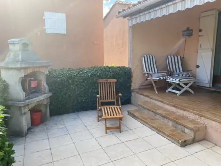 Maison mitoyenne avec climatisation et parking à Bormes-les-Mimosas - Photo 1