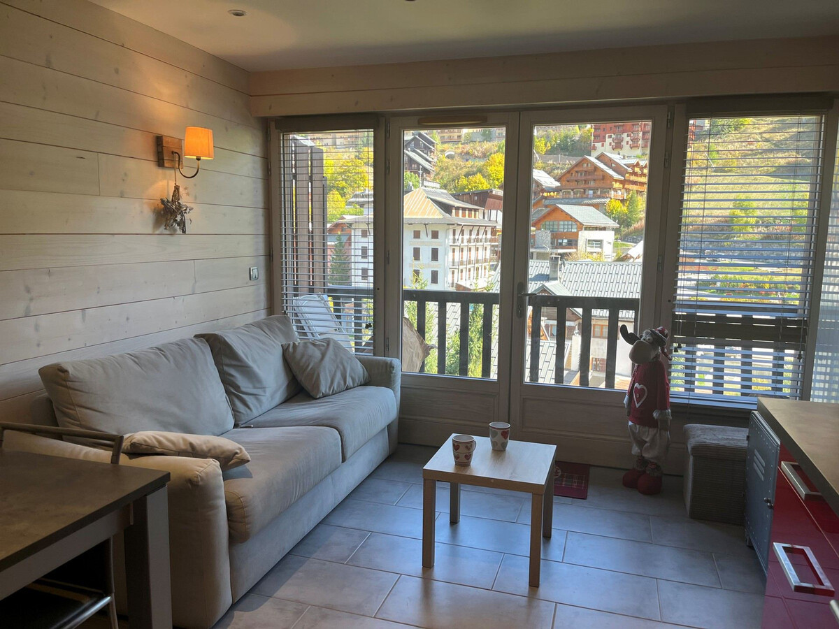 Studio cabine 6 pers. à Valloire : mezzanine, balcon et parking - Photo 1