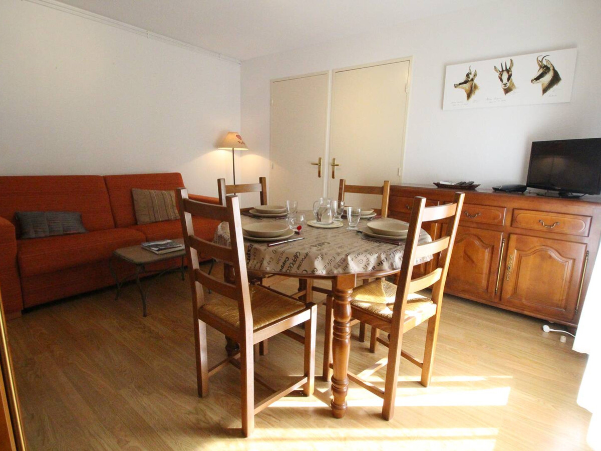 T2 Luchon centre, balcon montagne, parking inclus - Photo 7