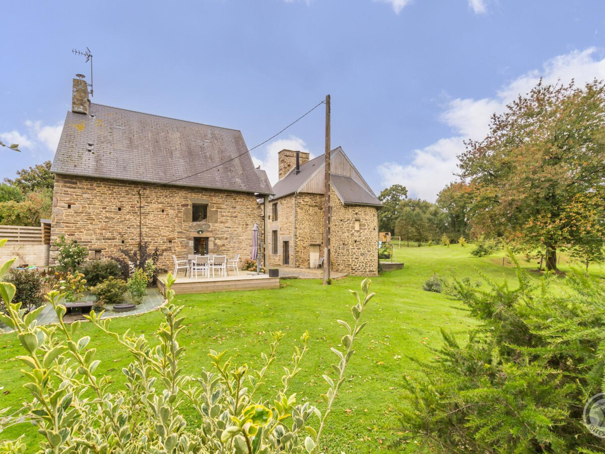 Gîte 3 niveaux avec poêle à bois et grand jardin paysager - Photo 2